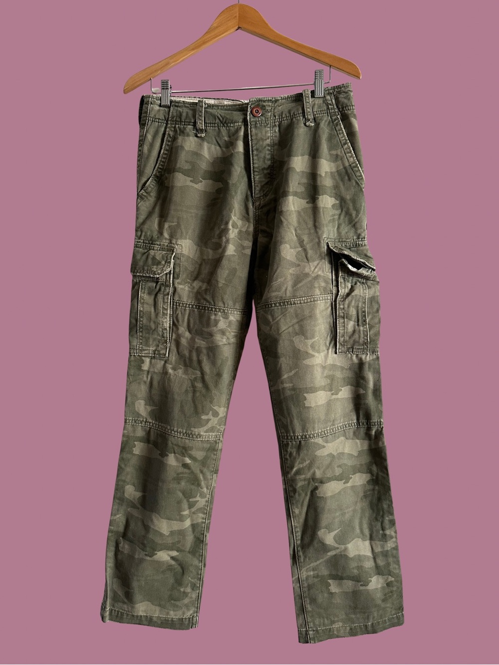 HOLLISTER Green Camouflage Cargo Pant SIZE 33X32 Pockets Baggy Classic Camo Belt